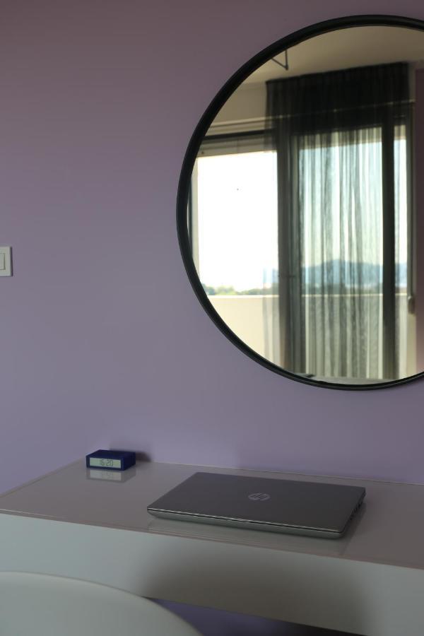 Ambassador Apartment Zadar Exteriör bild